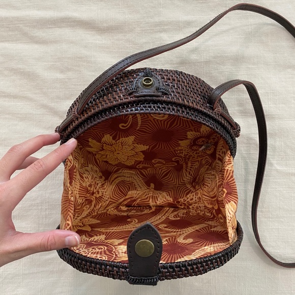 Round Rattan Bag - Picture 2 of 2